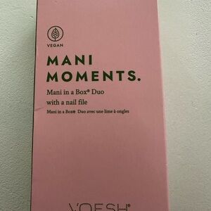 Voesh Mani Moments Set